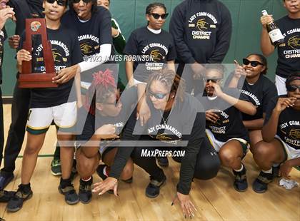Thumbnail 3 in Stanton vs Ed White (FHSAA 5A District Final - Awards) photogallery.