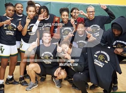Thumbnail 2 in Stanton vs Ed White (FHSAA 5A District Final - Awards) photogallery.