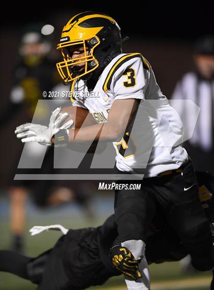 Thumbnail 3 in Mission Bay vs. Palo Verde Valley photogallery.