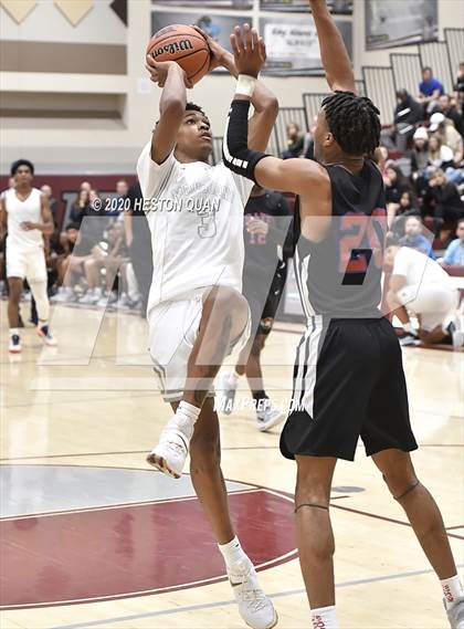 Thumbnail 3 in Mayfair vs. San Leandro (Rancho Mirage Holiday Invitational) photogallery.