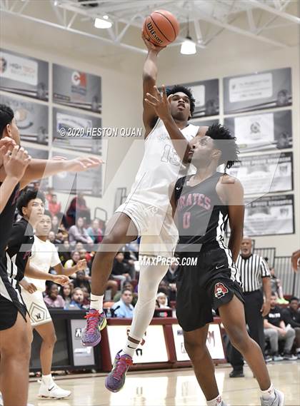 Thumbnail 1 in Mayfair vs. San Leandro (Rancho Mirage Holiday Invitational) photogallery.
