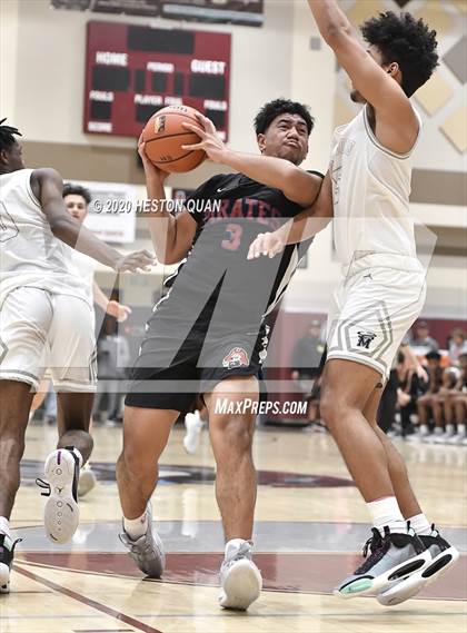 Thumbnail 3 in Mayfair vs. San Leandro (Rancho Mirage Holiday Invitational) photogallery.