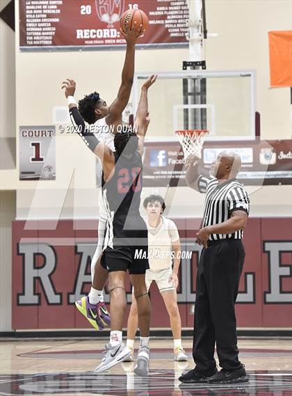 Thumbnail 1 in Mayfair vs. San Leandro (Rancho Mirage Holiday Invitational) photogallery.