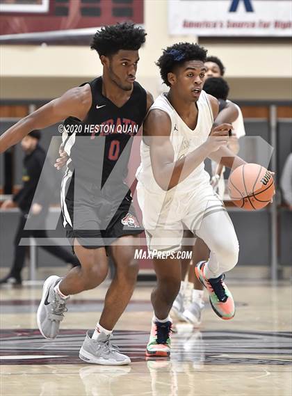 Thumbnail 1 in Mayfair vs. San Leandro (Rancho Mirage Holiday Invitational) photogallery.