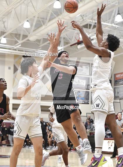 Thumbnail 2 in Mayfair vs. San Leandro (Rancho Mirage Holiday Invitational) photogallery.