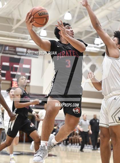Thumbnail 2 in Mayfair vs. San Leandro (Rancho Mirage Holiday Invitational) photogallery.