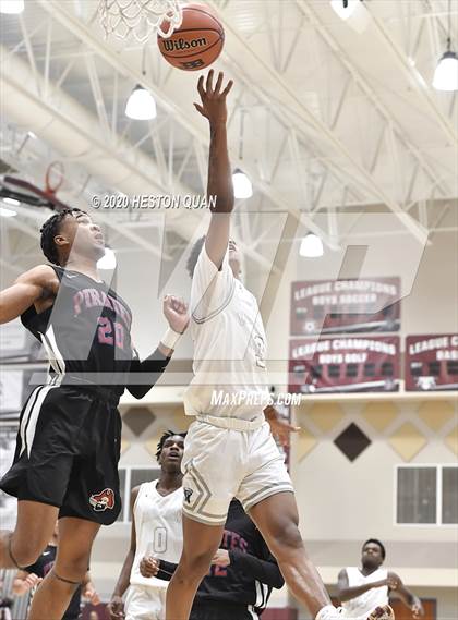 Thumbnail 3 in Mayfair vs. San Leandro (Rancho Mirage Holiday Invitational) photogallery.