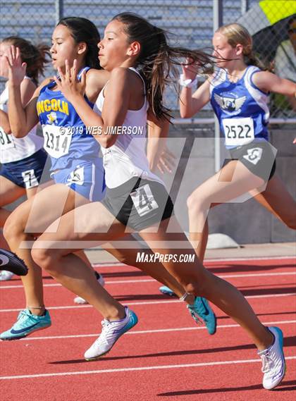 Thumbnail 3 in SacTown Races (Sprints) photogallery.