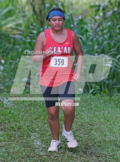 Thumbnail 1 in Kamehameha Invitational photogallery.
