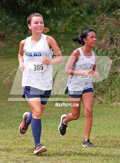 Thumbnail 2 in Kamehameha Invitational photogallery.