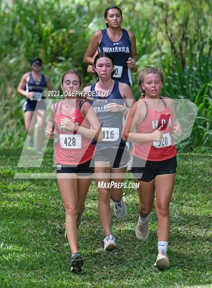 Thumbnail 2 in Kamehameha Invitational photogallery.