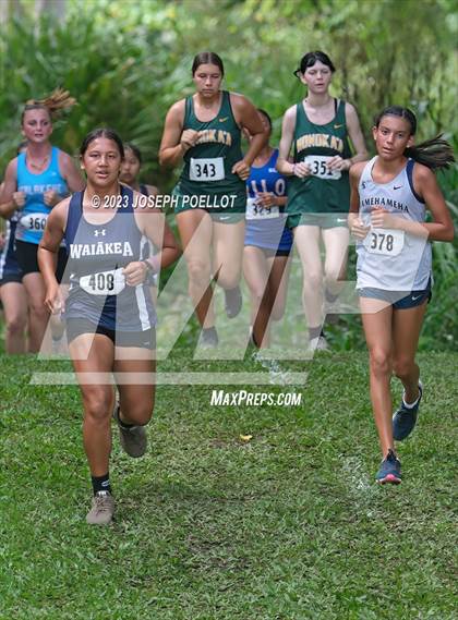 Thumbnail 3 in Kamehameha Invitational photogallery.