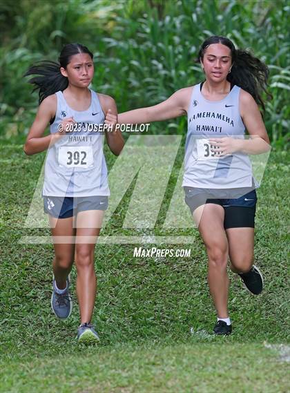 Thumbnail 3 in Kamehameha Invitational photogallery.
