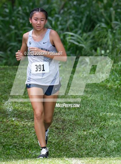 Thumbnail 3 in Kamehameha Invitational photogallery.