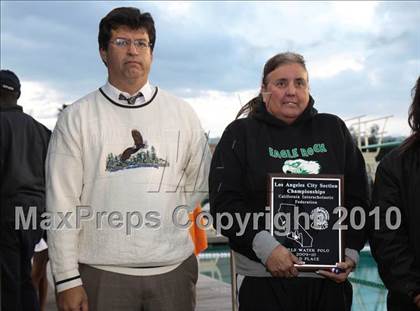 Thumbnail 2 in Huntington Park vs. Eagle Rock (CIF LA City Section Championship - Consulation) photogallery.