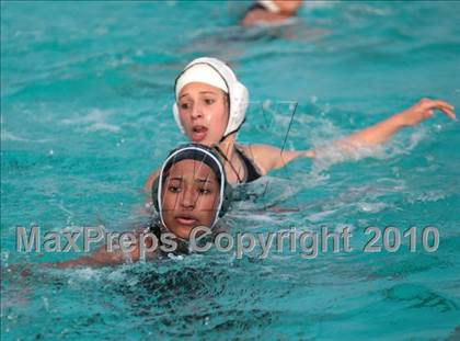 Thumbnail 1 in Huntington Park vs. Eagle Rock (CIF LA City Section Championship - Consulation) photogallery.