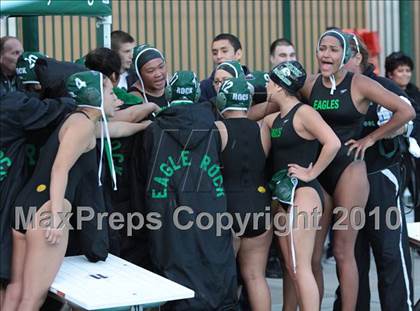 Thumbnail 3 in Huntington Park vs. Eagle Rock (CIF LA City Section Championship - Consulation) photogallery.
