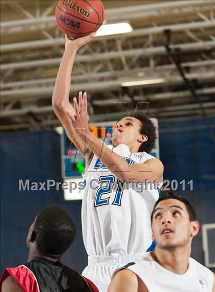 Thumbnail 2 in Wasson @ Legend photogallery.