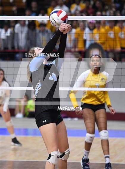 Thumbnail 2 in Pueblo West vs. Thomas Jefferson (CHSAA 4A Playoff) photogallery.
