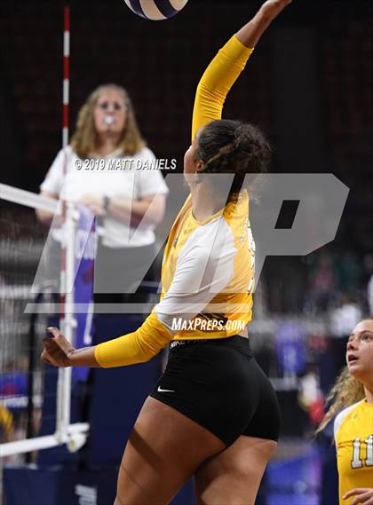 Thumbnail 2 in Pueblo West vs. Thomas Jefferson (CHSAA 4A Playoff) photogallery.