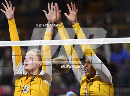 Thumbnail 2 in Pueblo West vs. Thomas Jefferson (CHSAA 4A Playoff) photogallery.