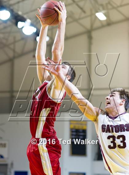 Thumbnail 3 in Sacred Heart Prep vs. Carmel (CIF CCS D4 Semifinal) photogallery.