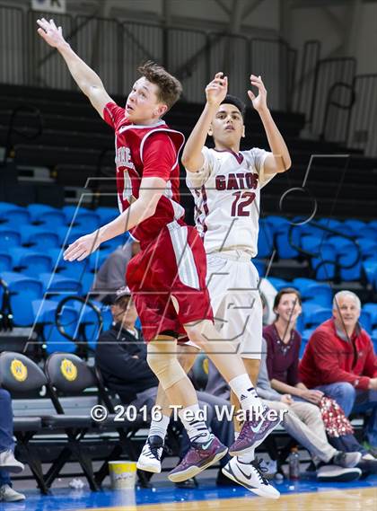 Thumbnail 3 in Sacred Heart Prep vs. Carmel (CIF CCS D4 Semifinal) photogallery.