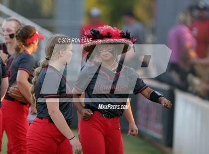 Thumbnail 3 in Moore @ Mustang photogallery.
