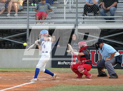 Thumbnail 2 in Moore @ Mustang photogallery.