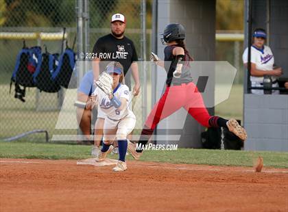 Thumbnail 3 in Moore @ Mustang photogallery.