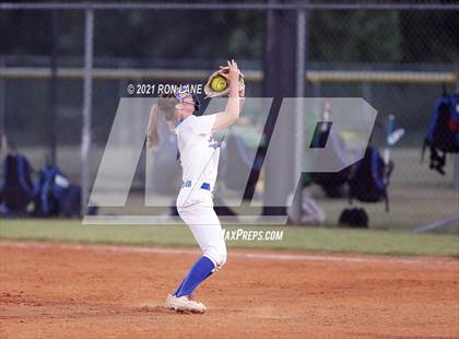 Thumbnail 2 in Moore @ Mustang photogallery.