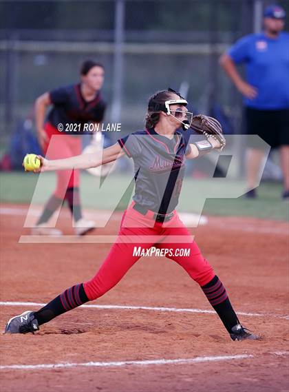 Thumbnail 3 in Moore @ Mustang photogallery.