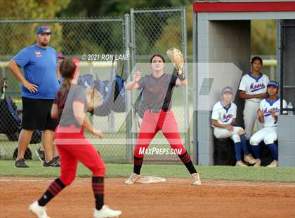 Thumbnail 3 in Moore @ Mustang photogallery.