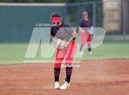Thumbnail 3 in Moore @ Mustang photogallery.