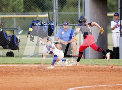 Thumbnail 3 in Moore @ Mustang photogallery.