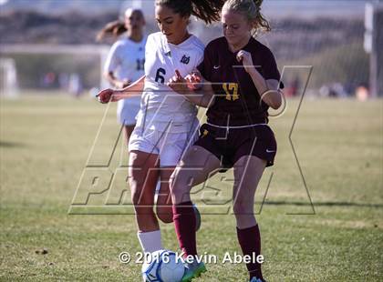 Thumbnail 2 in Desert Vista vs Mountain Pointe (Reach 11 Arizona Showcase) photogallery.