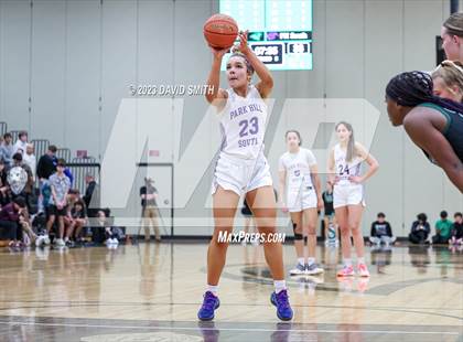 Thumbnail 1 in Staley vs. Park Hill South (MSHSAA Class 6 District 8 Championship) photogallery.