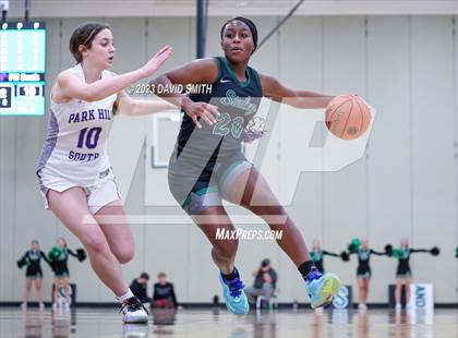 Thumbnail 1 in Staley vs. Park Hill South (MSHSAA Class 6 District 8 Championship) photogallery.