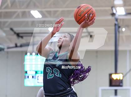 Thumbnail 1 in Staley vs. Park Hill South (MSHSAA Class 6 District 8 Championship) photogallery.