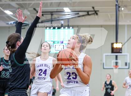 Thumbnail 3 in Staley vs. Park Hill South (MSHSAA Class 6 District 8 Championship) photogallery.