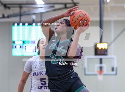Thumbnail 3 in Staley vs. Park Hill South (MSHSAA Class 6 District 8 Championship) photogallery.