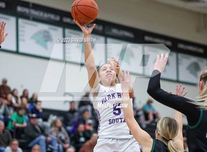 Thumbnail 3 in Staley vs. Park Hill South (MSHSAA Class 6 District 8 Championship) photogallery.