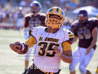 Thumbnail 1 in El Camino @ Point Loma photogallery.