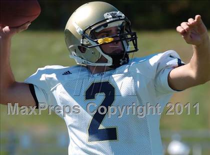 Thumbnail 3 in Haddam-Killingworth @ Coginchaug photogallery.
