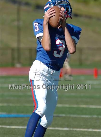 Thumbnail 3 in Haddam-Killingworth @ Coginchaug photogallery.