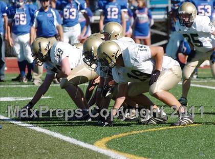 Thumbnail 1 in Haddam-Killingworth @ Coginchaug photogallery.