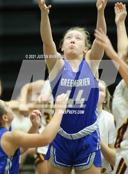 Thumbnail 3 in Greenbrier vs. Lake Hamilton (AAA 5A First Round Playoff) photogallery.