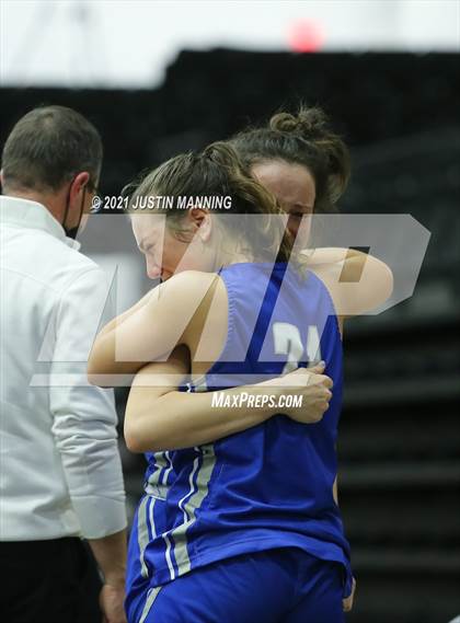 Thumbnail 3 in Greenbrier vs. Lake Hamilton (AAA 5A First Round Playoff) photogallery.