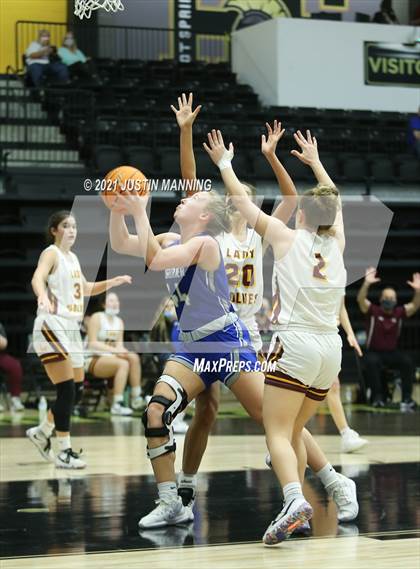 Thumbnail 3 in Greenbrier vs. Lake Hamilton (AAA 5A First Round Playoff) photogallery.