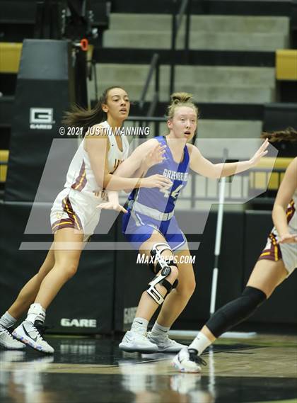 Thumbnail 3 in Greenbrier vs. Lake Hamilton (AAA 5A First Round Playoff) photogallery.
